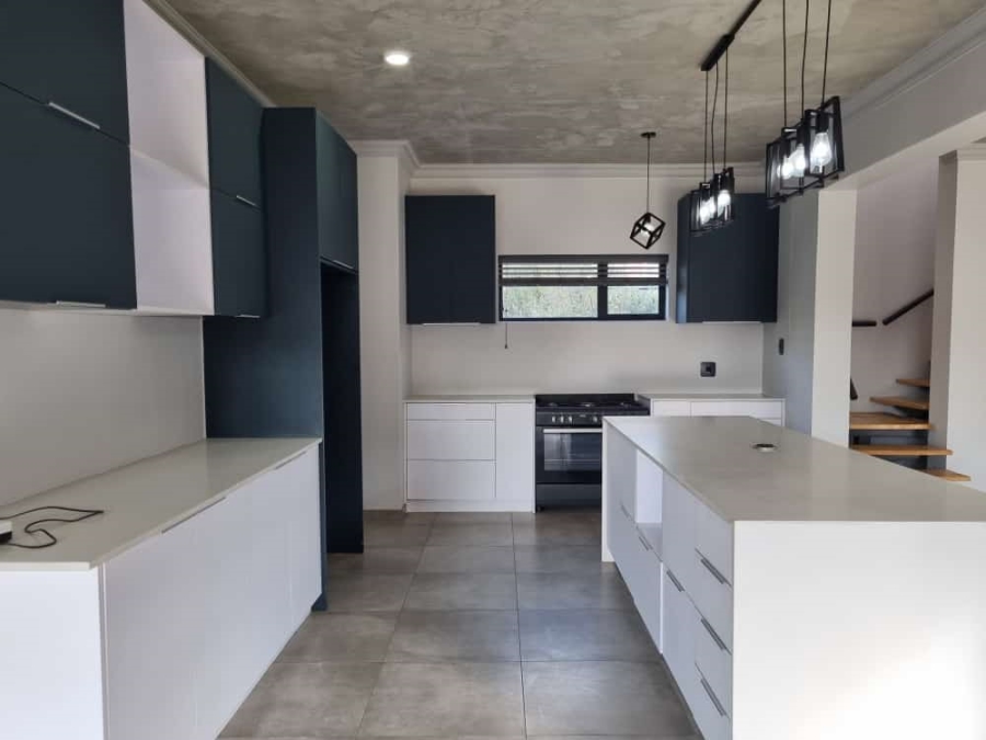 3 Bedroom Property for Sale in Wild Olive Estate Free State